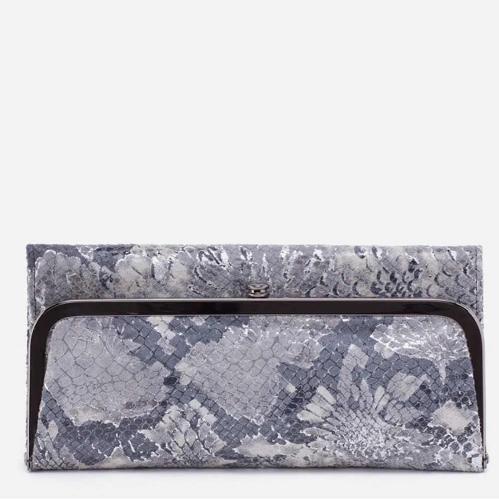 NWT HOBO INTERNATIONAL Enchanted Floral RACHEL Leather Clutch TRI-FOLD Wallet